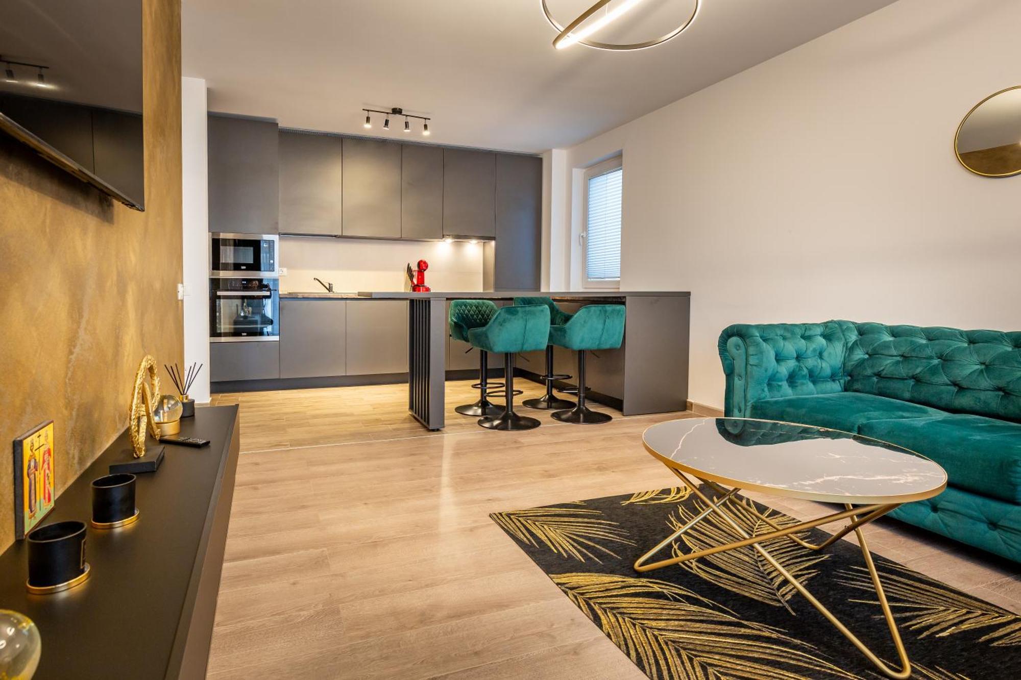 Carpatilor Apart Hotel 브라쇼브 외부 사진